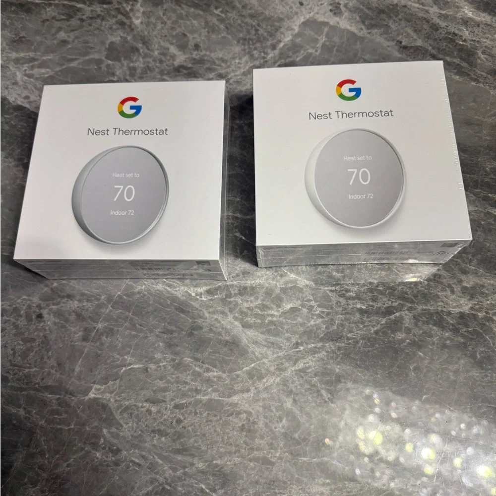 Google Nest Thermostat in Gray and White (Brand New in box)